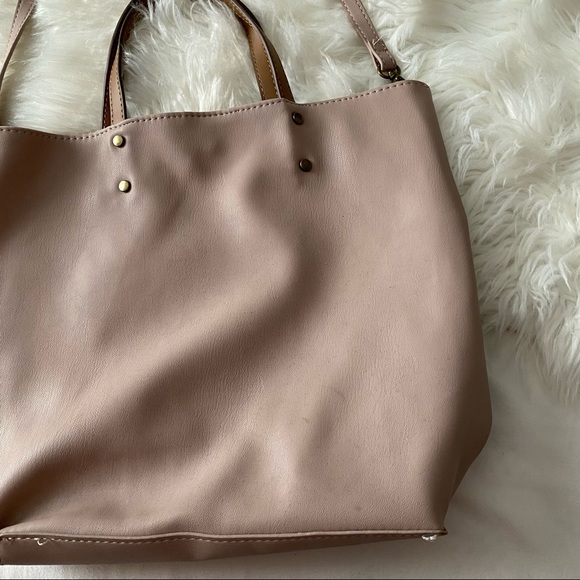 Taupe • Vegan Shoulder Bag - Picture 4 of 8